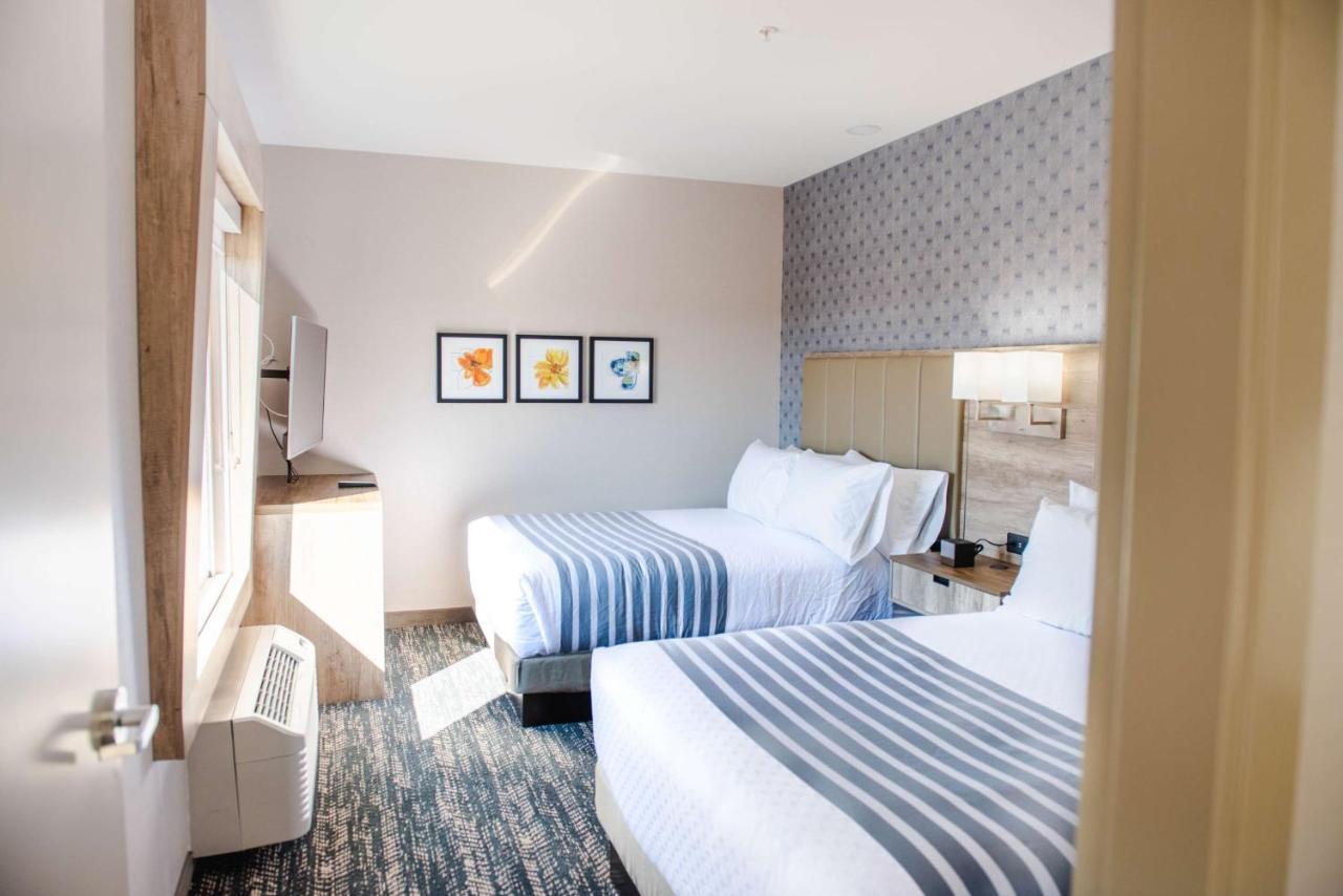 Best Western Premier Executive Residency Медисин Хет Екстериор снимка
