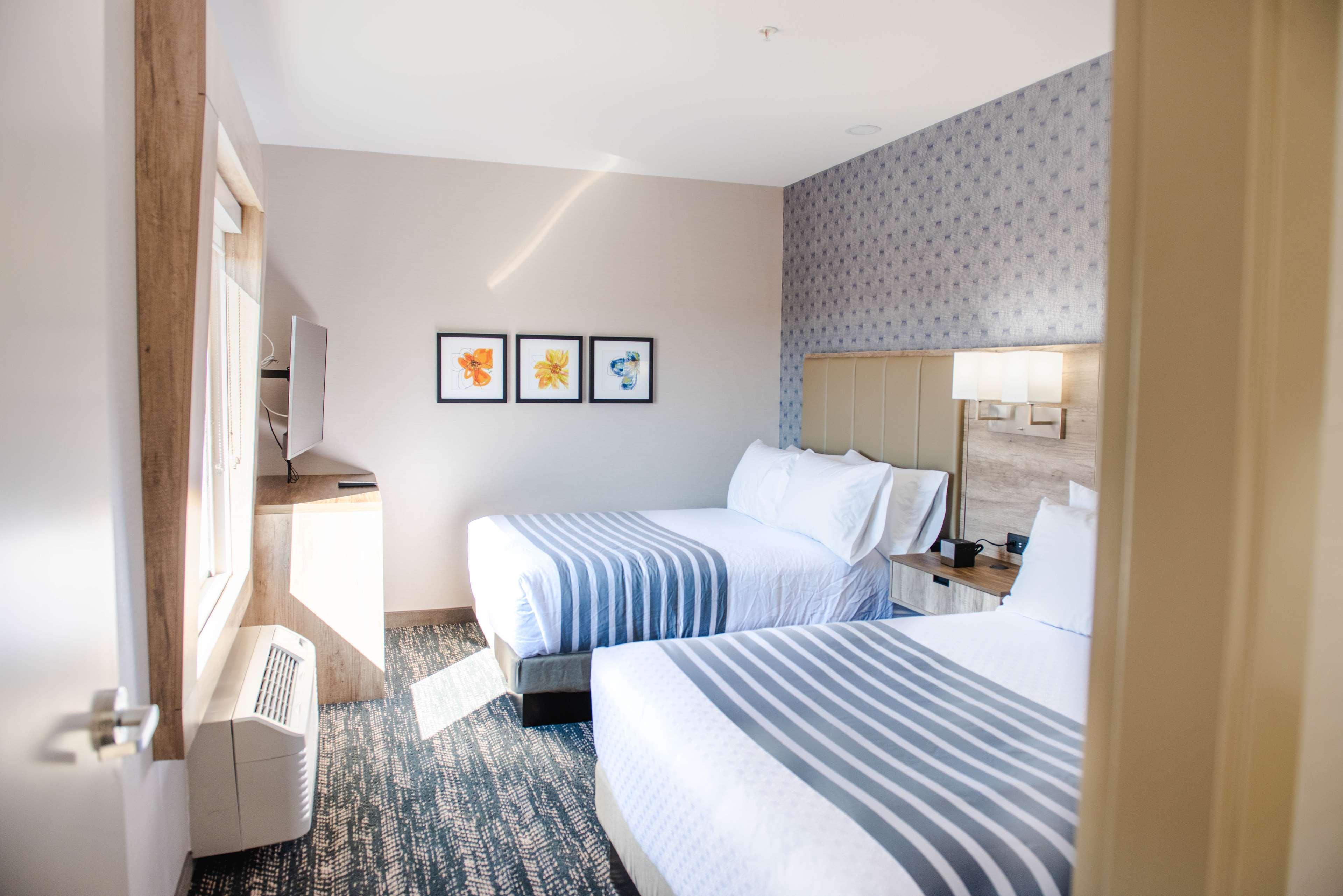 Best Western Premier Executive Residency Медисин Хет Екстериор снимка