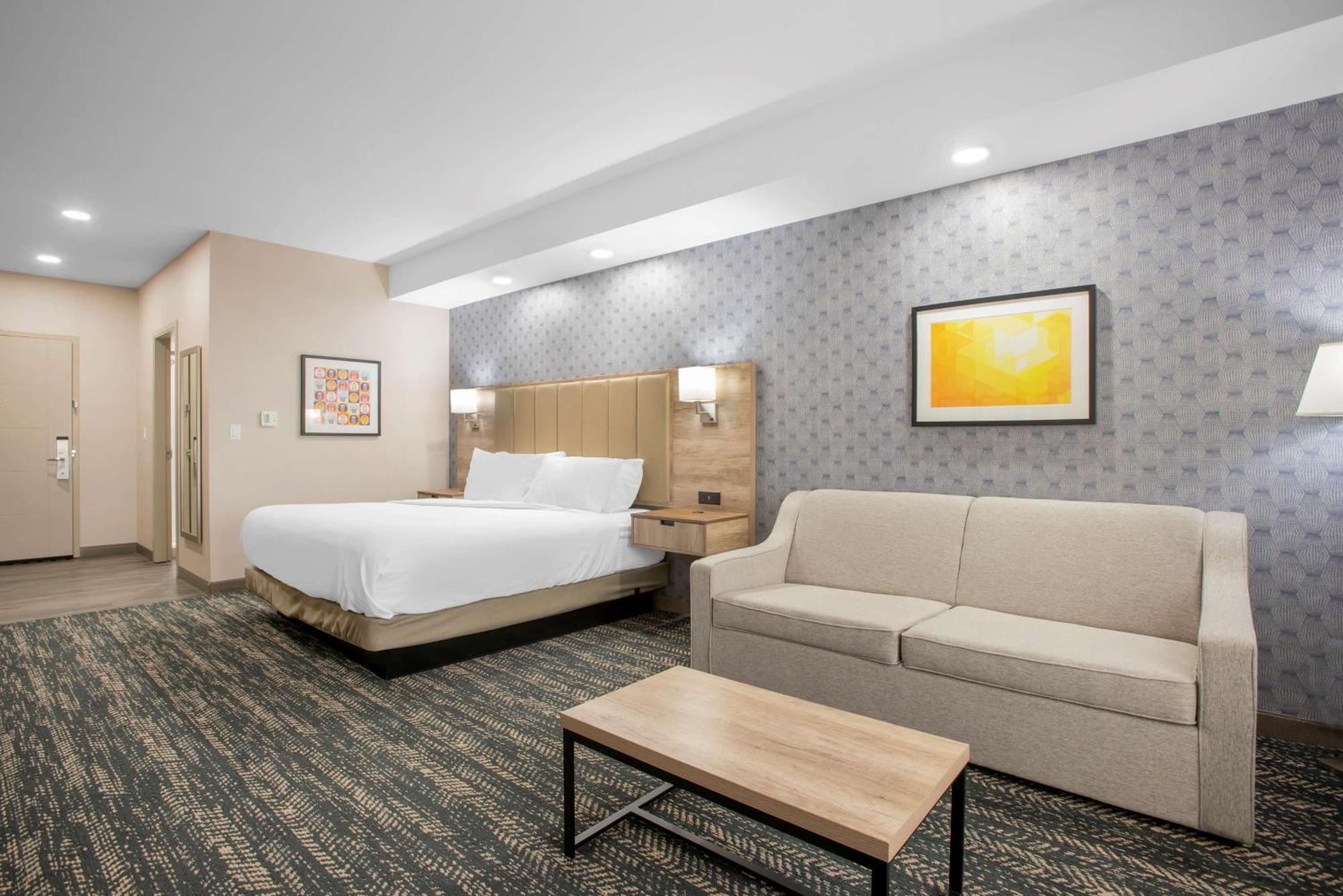 Best Western Premier Executive Residency Медисин Хет Екстериор снимка